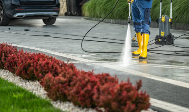 Best Pool Deck Cleaning  in Frazeysburg, OH